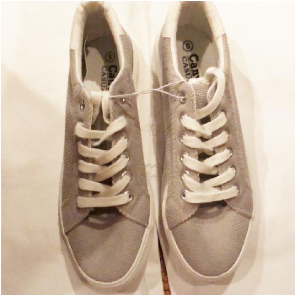 Shoes canvas womens new size XXL 10-11M laces grey Sugar laces